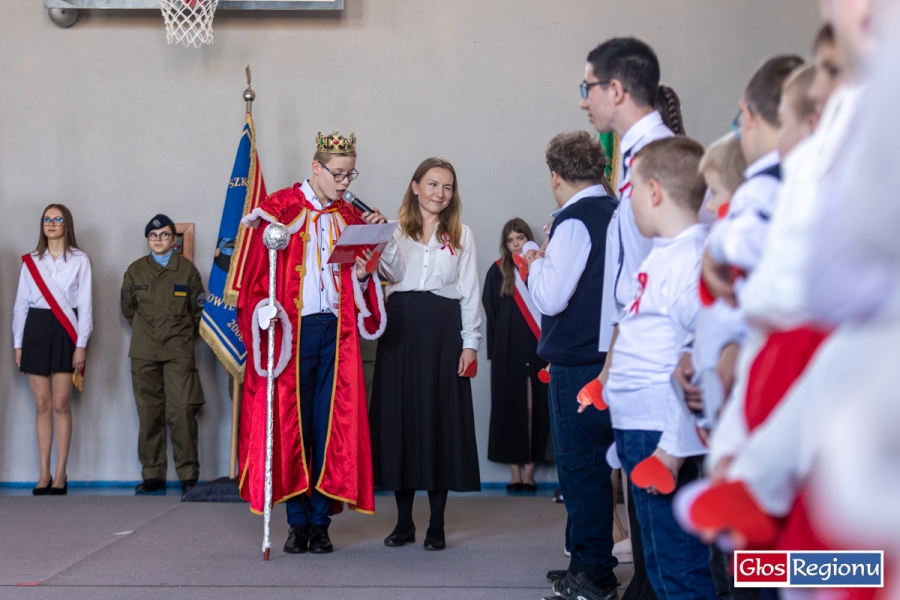 Powiatowe Obchody Święta Narodowego Trzeciego Maja w SOSW. „Doceńmy bezpieczną, europejską i rozwijającą się Polskę”
