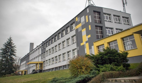 Szkoła Podstawowa w Osiecznej szuka księgowego