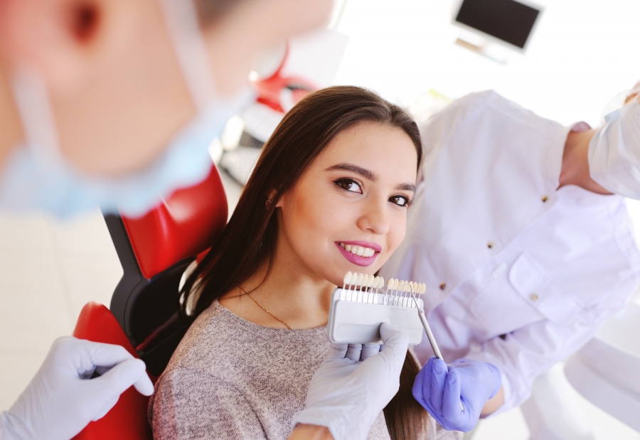 Jak wybielanie zębów wpływa na jakość życia?