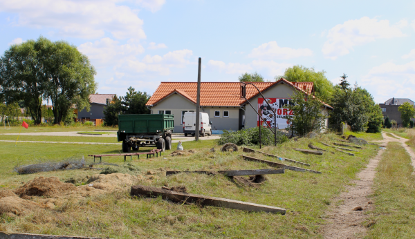 Szlichtyngowa: Wymieniono ogrodzenie boiska [ZDJĘCIA]