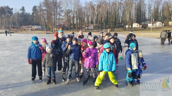 Zawody łyżwiarskie w Sławie