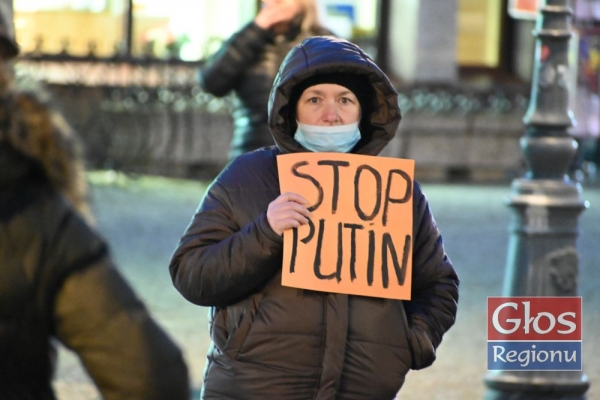 Nie dla wojny! Protest w Sławie (ZDJĘCIA)