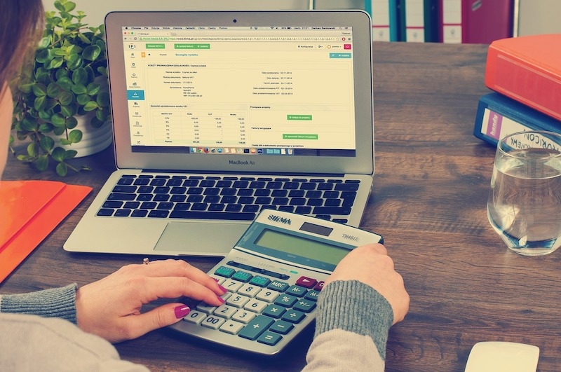 Kalkulator VAT - jak działa?