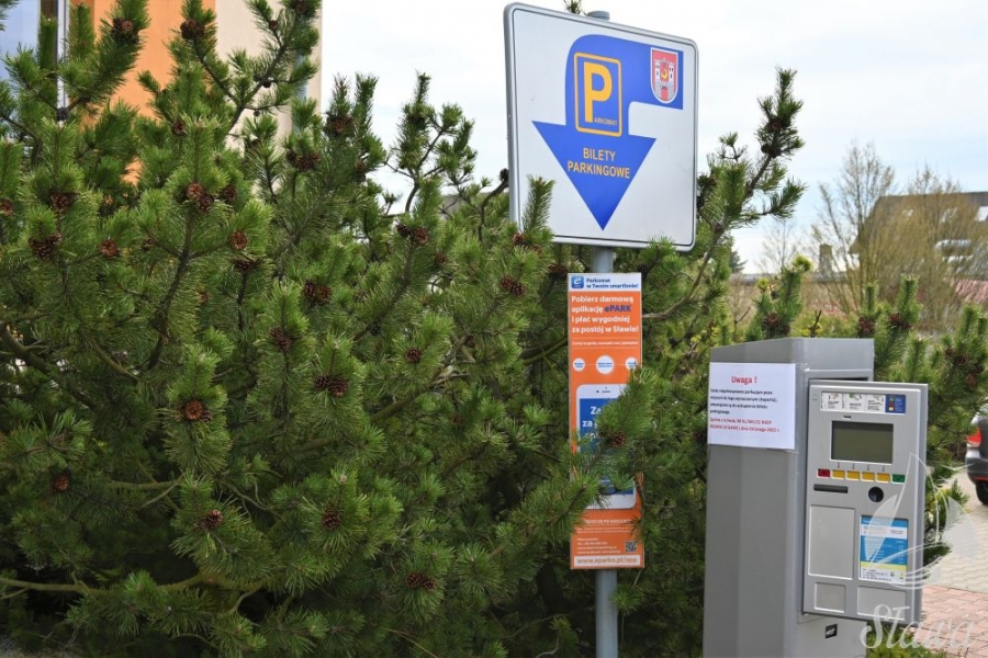 W Sławie rusza strefa płatnego parkowania