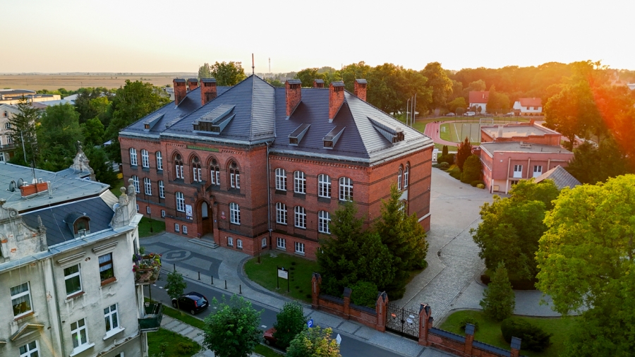 I LO we Wschowie mobilizuje siły i organizuje zbiórkę dla powodzian. „Czeka nas wielki sprawdzian”