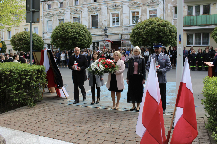 Obchody rocznicy uchwalenia Konstytucji 3 Maja w Szlichtyngowie (FOTO)