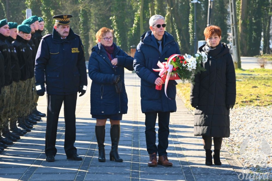 Oddali cześć Niezłomnym (FOTO)