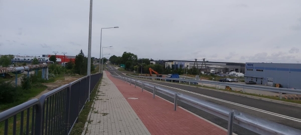 Otwarto nowy wiadukt na ulicy Wilkowickiej 