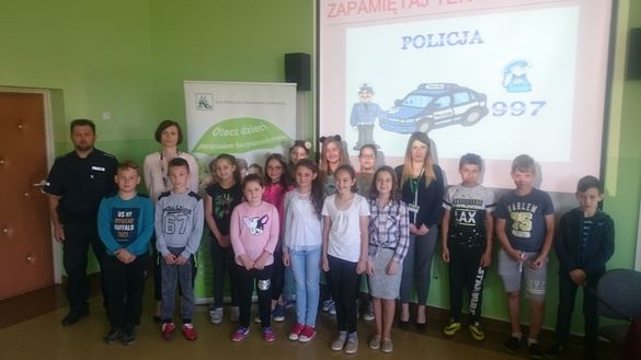 Spotkanie policji z uczniami w Jemielnie 