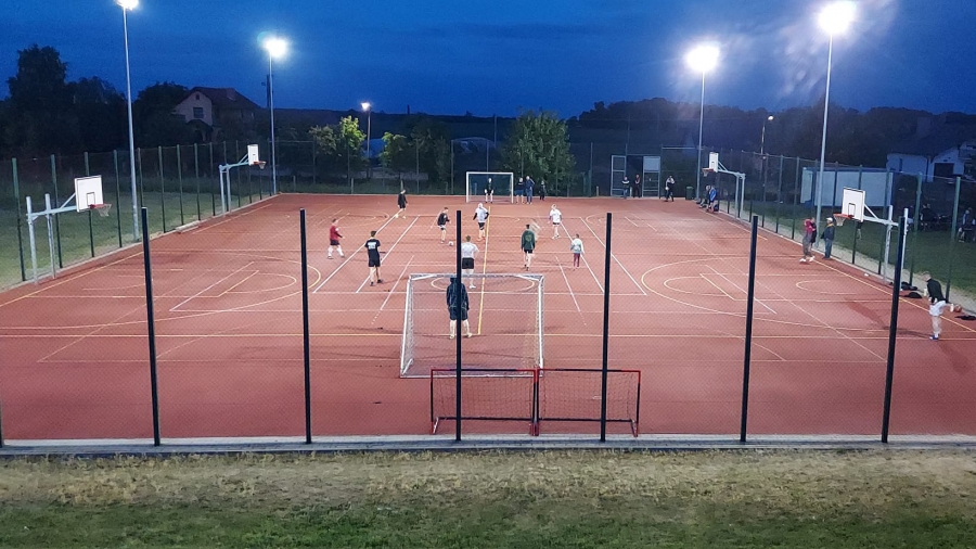 Nocne Granie w Osowej Sieni. Ruszyły zapisy na turniej piłkarski