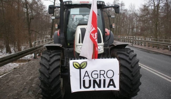 Rolnicy z regionu leszczyńskiego na proteście w Warszawie