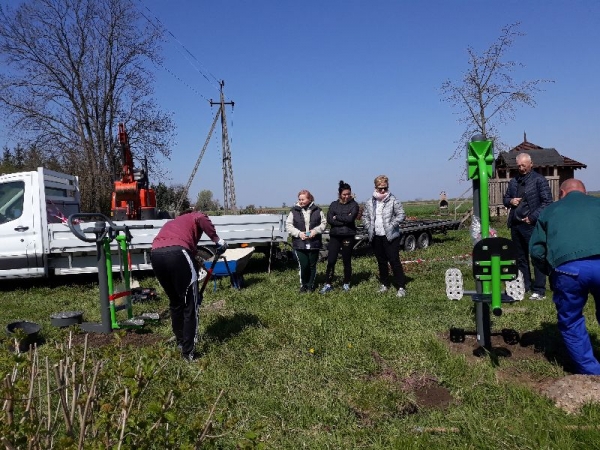 Nowe siłownie zewnętrzne w gminie Niechlów