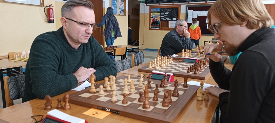 Artur Pilarowski zdobył II miejsce w turnieju szachowym w Jeleniej Górze (FOTO)