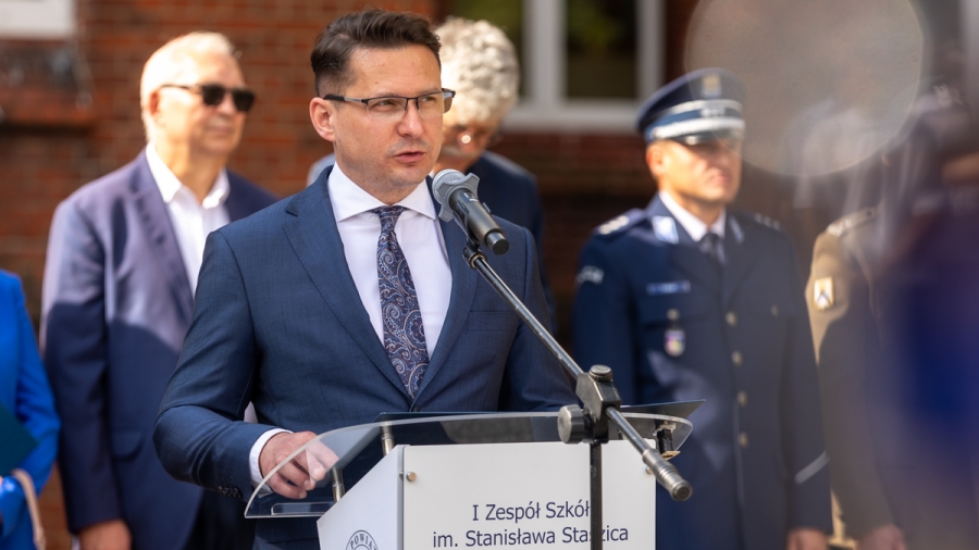 Wakacje czas zacząć! I Zespół Szkół we Wschowie pożegnał rok szkolny 2024/2025 [WIDEO]