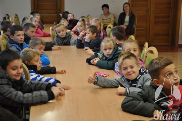 Dzieci z wizytą w Urzędzie Miejskim w Sławie