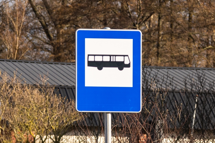 Przewozy autobusowe na 2025 rok. Nowa umowa Gminy Szlichtyngowa z Intertrans PKS