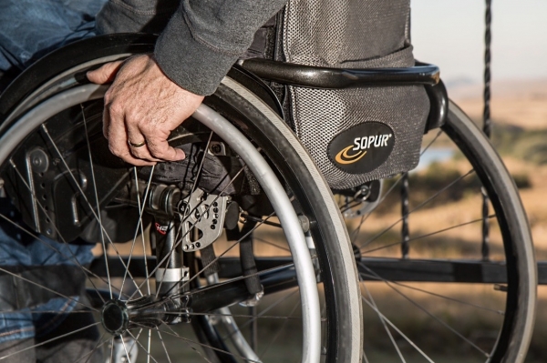 OPS poszukuje asystentów osób niepełnosprawnych