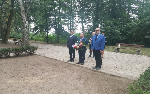 Samorządowcy z Wolsztyna uczcili pamięć ofiar II wojny światowej