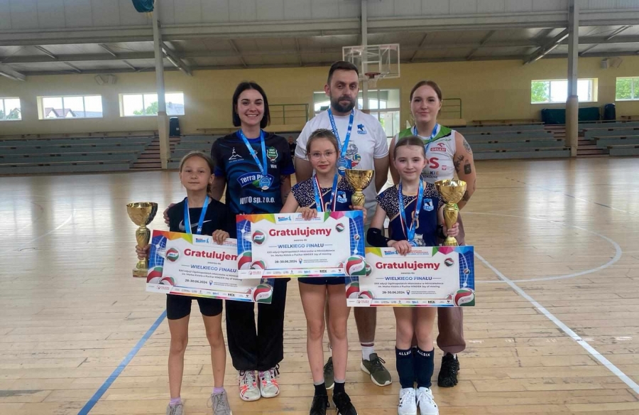 Sukces zawodniczek Zahir Volley Wschowa. Dziewczyny awansowały na Mistrzostwa Polski!