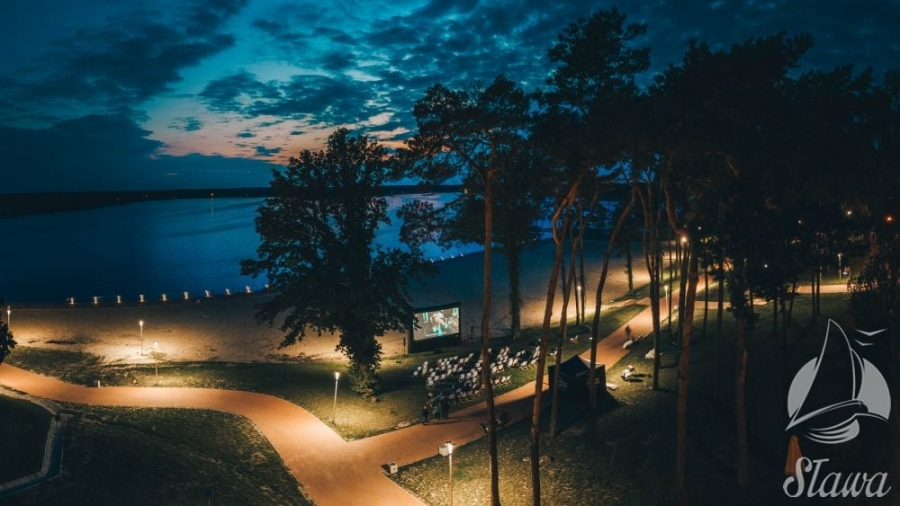 Kino na Plaży w Sławie