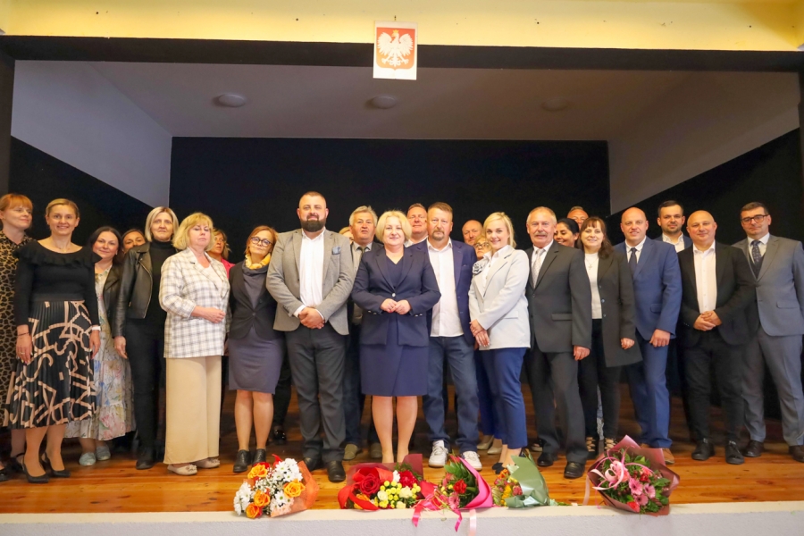 Sesja inauguracyjna Rady Miejskiej Szlichtyngowa. Burmistrz i radni złożyli ślubowanie