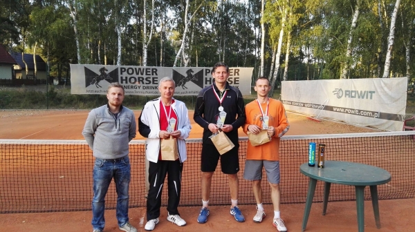 Dariusz Kot wygrał cykl Turniejów Powiatowych w Tenisie Ziemnym