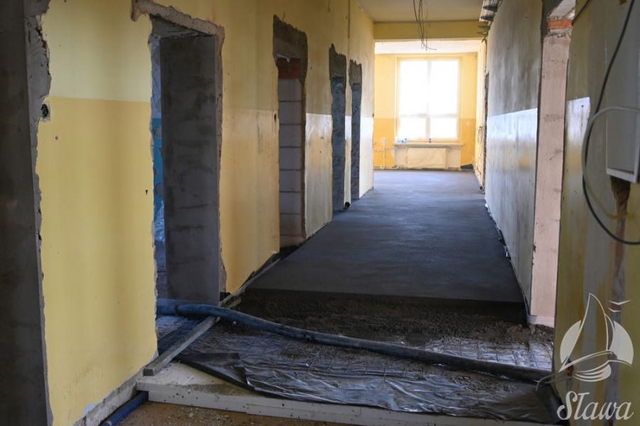 Trwa modernizacja dawnego budynku szkoły (FOTO)