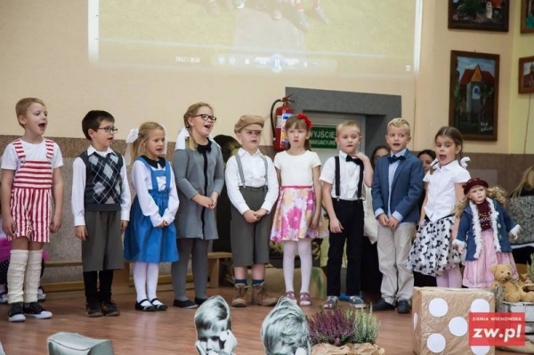 Przedszkolaki na jubileuszu 70-lecia Samorządowego Przedszkola w Sławie