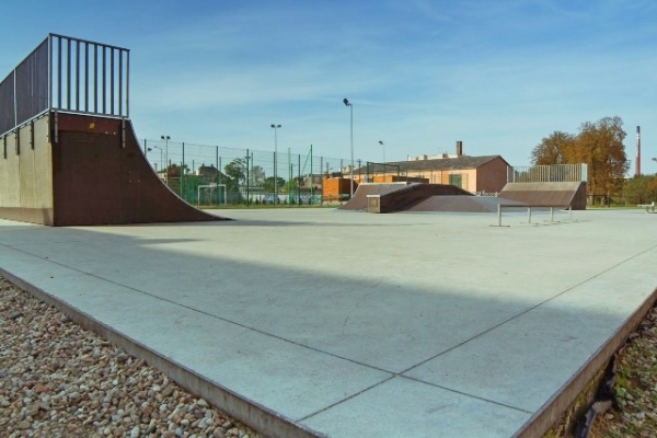 Remont urządzeń skateparku w Górze