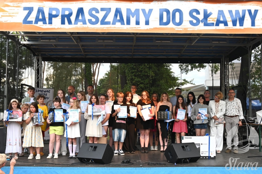 Festiwal „Śpiewać może każdy” w Sławie. Na scenie wystąpiło 40 młodych artystów
