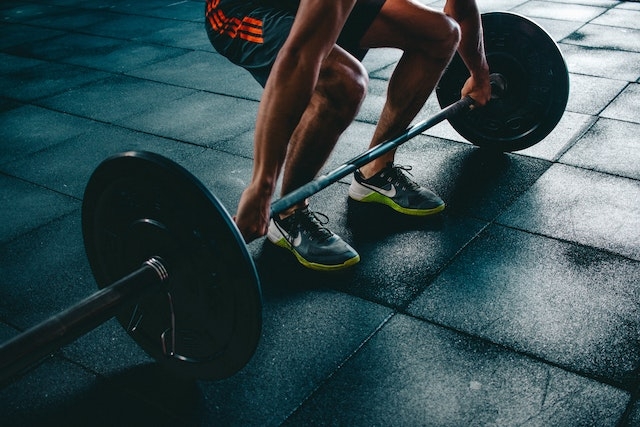Powrót na siłownię – jakie suplementy są polecane dla sportowców?